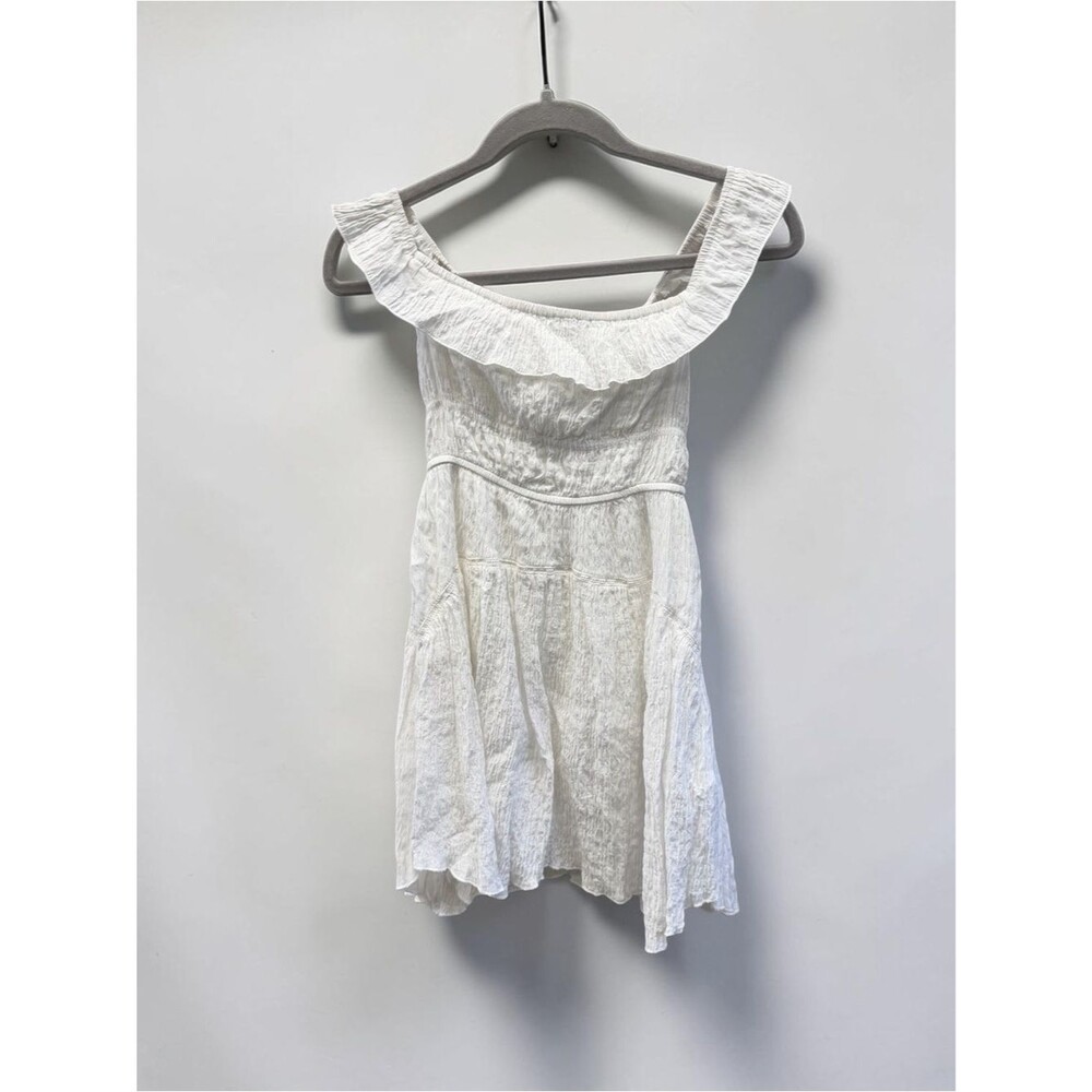 Urban Outfitters White Textured Ruffle Mini Dress Size Small